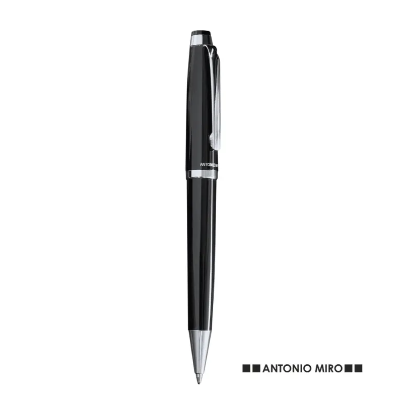 Pen - Dayo